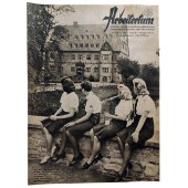 The Arberitertum - vol. 30 from 1941 - The Erwitte learning center with selected girls for the clothing industry