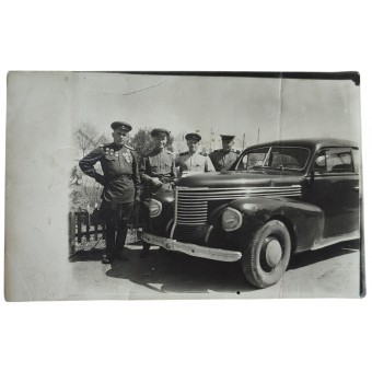 Colonel Parnovsky with comrades. Espenlaub militaria