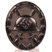 Mint Wound Badge in Black