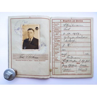 The Wehrpass issued to former policeman. Espenlaub militaria