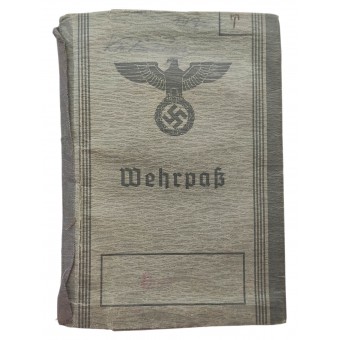 The Wehrpass issued to WW1 veteran. Espenlaub militaria