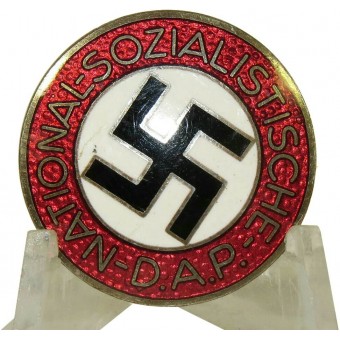 M1/102 NSDAP member badge-Frank & Reif, Stuttgart. Espenlaub militaria