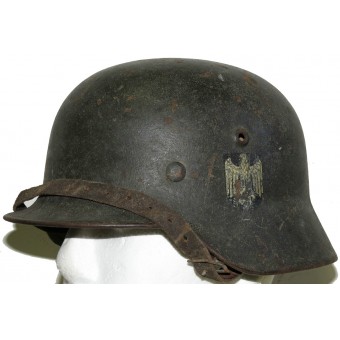 WW2 German Wehrmacht M40 helmet, single decal. Size SE 64. Espenlaub militaria