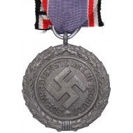 Luftschutz-Ehrenzeichen 2. Stufe-Katz & Deyhle Pforzheim. "60" marked