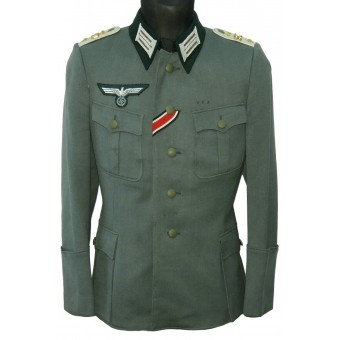 Hauptmanns tunic of the 520th infantry regiment of the Wehrmacht. Espenlaub militaria