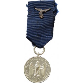 4 year of faithful service in the Wehrmacht medal, Luftwaffe version.. Espenlaub militaria