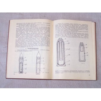Battle Gas - manual/book.  Gasmasks, battle gas bombs, protect suits, horse gasmasks, tactic... 1928 year.. Espenlaub militaria