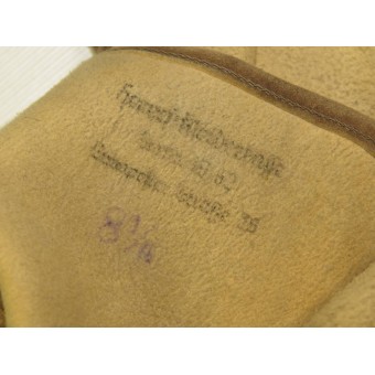 German leather officers gloves in medium size, light brown suede.. Espenlaub militaria