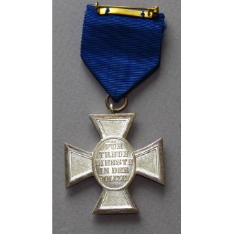 Silver class cross for  18 years of faithful service in the Polizei. Espenlaub militaria