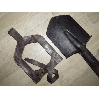 Soviet early M 38 leather cover and entrenching tool. Espenlaub militaria
