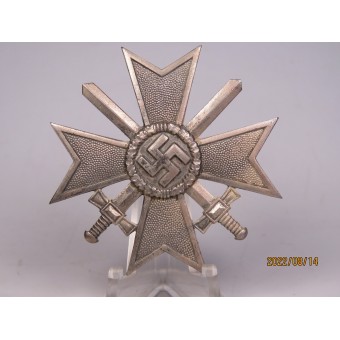 Kriegsverdienstkreuz 1939 1. Klasse mit Schwertern PKZ 4 - Steinhauer & Lück. Espenlaub militaria