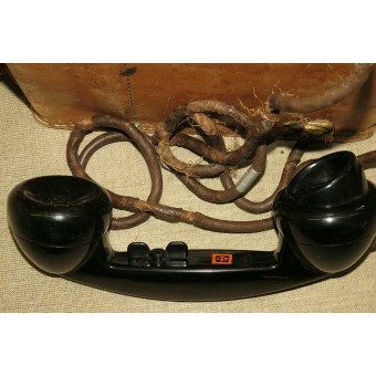 Lend lease RKKA Field Phone with manual. Rare set!. Espenlaub militaria
