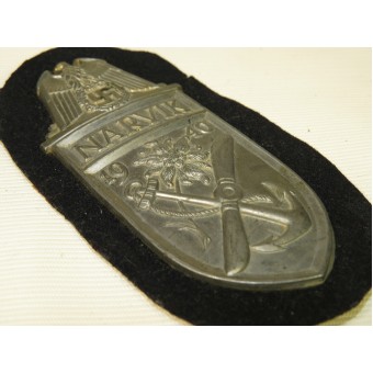 Navy Narvik shield in zink, on a piece of blue KM wool. Espenlaub militaria