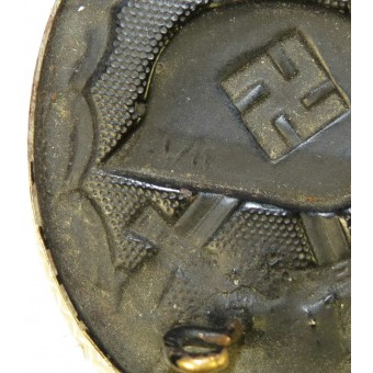 Verwundetenabzeichen in Schwartz/ Wound badge in Black L/11 marked by Wilhelm Deumer. Espenlaub militaria