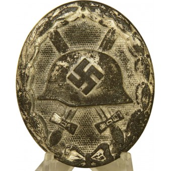 Verwundetenabzeichen in Silber/ Silver class wound badge 107 marked by Carl Wild Hamburg