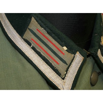 Oberfeldwebels of 227 Artillery Regiment Lightweight  Ostfront  tunic. Espenlaub militaria