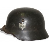 Wehrmacht Heer M35 helmet, late type issue, single decal ET62