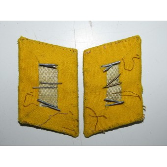Luftwaffe flying personnel or paratroopers collar tabs for obergefreiter. Espenlaub militaria