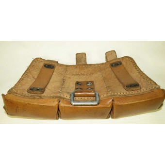 DAK or Luftwaffe brown leather ammo pouch for Kar 98. Espenlaub militaria