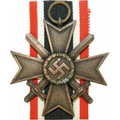 War Merit Cross with swords, 2nd class, KVK2 Kriegsverdienstkreuz 2. Klasse