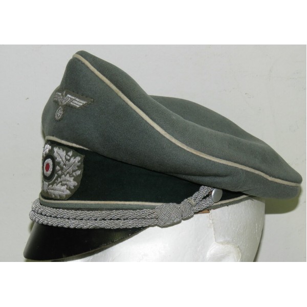 Wehrmacht Heer Infantry visor hat, re 