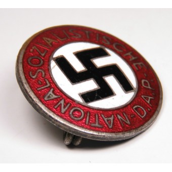 NSDAP member badge Deschler & Sohn München GES.GESCH. Espenlaub militaria