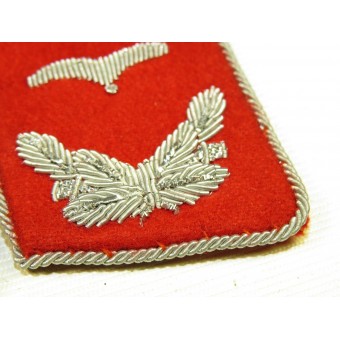 Flak hand embroidered lieutenants collar tabs. Espenlaub militaria