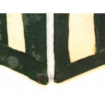 Pair of tunic removed Wehrmacht Panzer collar tabs for Feldbluse. Espenlaub militaria