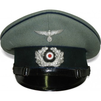 Wehrmacht Sanitäter/Medical personnel visor hat for enlisted man. Espenlaub militaria
