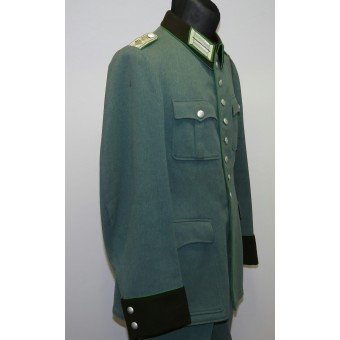 German Tunic and Trousers for Schutzpolizei in rank of Polizei Oberinspektor (Hauptmann). Espenlaub militaria