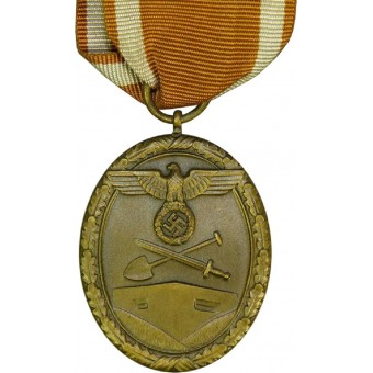 Westwall medal. Extremely fine. Espenlaub militaria
