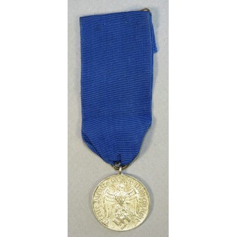 Wehrmacht Long Service Award, 4 years in service. Espenlaub militaria