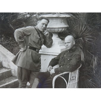 Two political officers - politruks of the Red Army, in the NKVD sanatorium. Espenlaub militaria