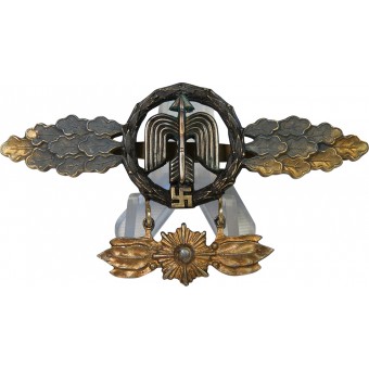 Squadron Clasp for Fighter Pilots, Gold with star-hanger, zinc gilded. Espenlaub militaria