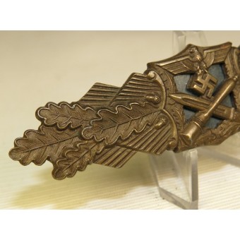 Close combat clasp - bronze grade - Nahkampfspange in Bronze A.G.M.u.K. Gablonz. Espenlaub militaria