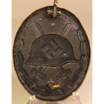Verwundetenabzeichen 1939 in Schwarz / Black wound badge - marked L/11 Wilhelm Deumer. Espenlaub militaria