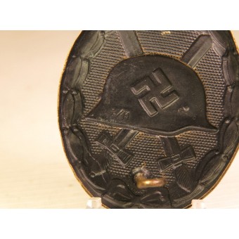 Verwundetenabzeichen 1939 in Schwarz / Black wound badge - marked L/11 Wilhelm Deumer. Espenlaub militaria