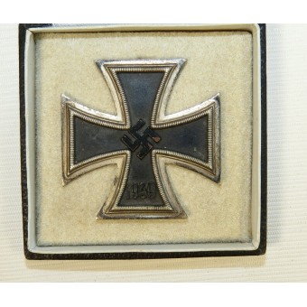 EK 1 cross 1939 in its box of issue.. Espenlaub militaria