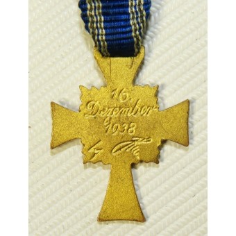 Miniature Mothers Cross-Ehrenkreuz der Deutschen Mutter, gold grade. Espenlaub militaria