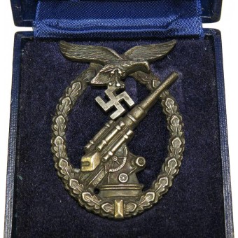 Luftwaffe Flakkampfabzeichen - Luftwaffe Flak Badge by Juncker, cased. Espenlaub militaria