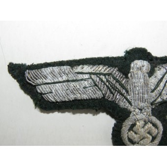 Officers breast eagle, tunic or uniform removed. Espenlaub militaria
