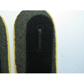 Shoulder straps for Waffen-SS- lemon yellow for signals. Espenlaub militaria