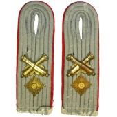 WW2 German Waffenmeister im Rang - Oberleutenant Shoulder boards
