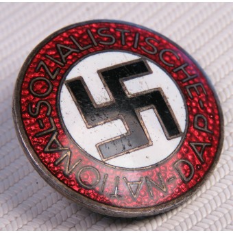 M 1/156 RZM -Argentor Werke-Wien NSDAP member badge. Espenlaub militaria