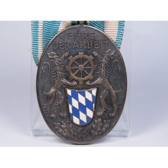 3rd Reich Bavarian Industrial Faithful Service Medal in its Case - Deschler u Sohn. Espenlaub militaria