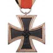 Second class of the Iron Cross 1939. No markings
