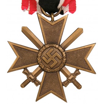 Bronze grade of the KVK 1939 cross with swords.. Espenlaub militaria