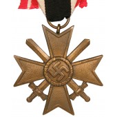 Bronze grade of the KVK 1939 cross with swords. Bronze
