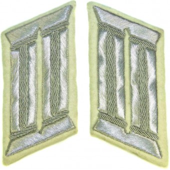 Wehrmacht Heeres white infantry officers collar tabs for parade or walkout uniform. Espenlaub militaria