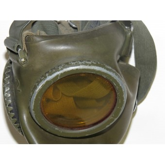 Waffen SS or Wehrmacht Heer/ German army gasmask with canister.. Espenlaub militaria